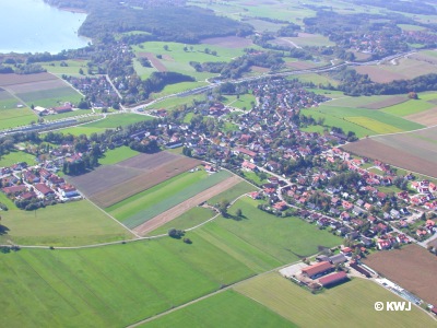 Eching: Foto Luftaufnahme Eching am Ammersee im Sommer