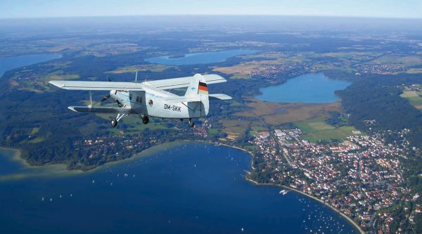 Nostalgieflug mit der Antonov 2 und viele andere  Geschenk-Ideen vom Ammersee