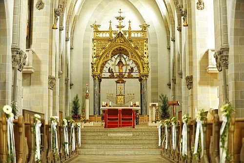 Hochzeit - kirchliche Trauung in der Ammersee-Region in Bayern
