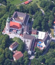 Ammersee-Region Kloster Andechs: aus der Luft betrachtet