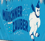 Foto: Münchner Eiszauber am Stachus